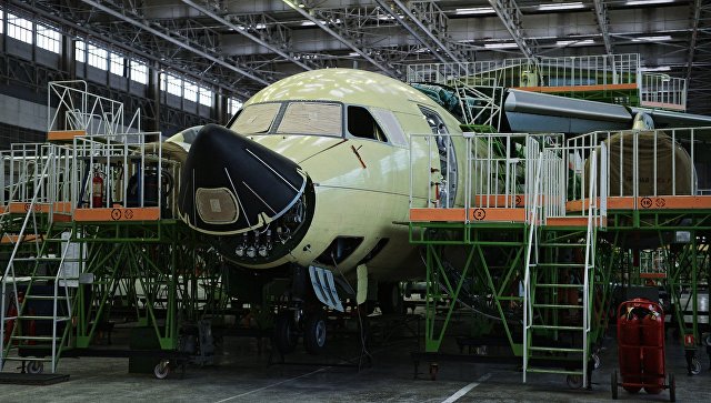 12 Ил-112В