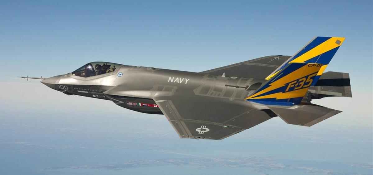 F-35 компьютер