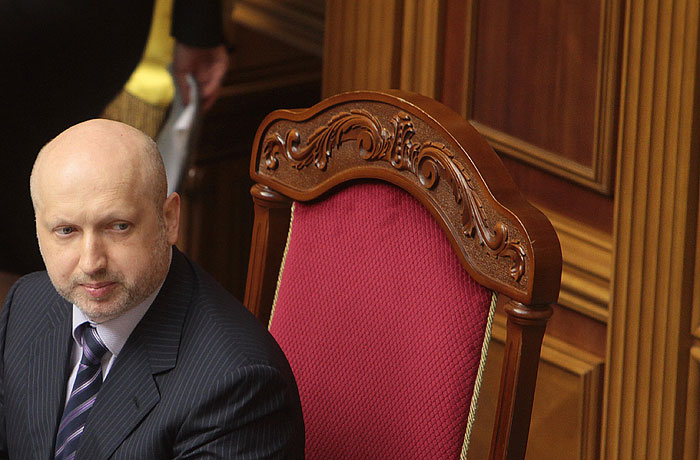 Турчинов поручил СБУ